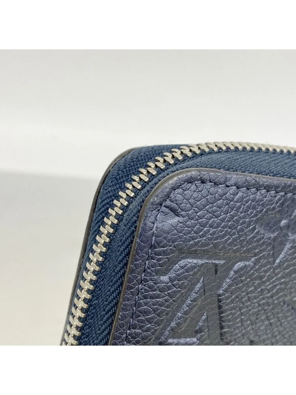 Louis Vuitton Wallet Monogram Empreinte Flower Studs Zippy Marine Metal